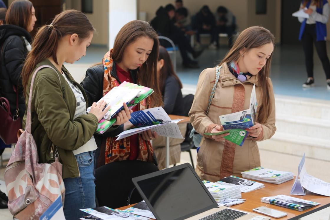 Мемлекет білімі және жұмысы жоқ жастарды жұмыспен қамтиды