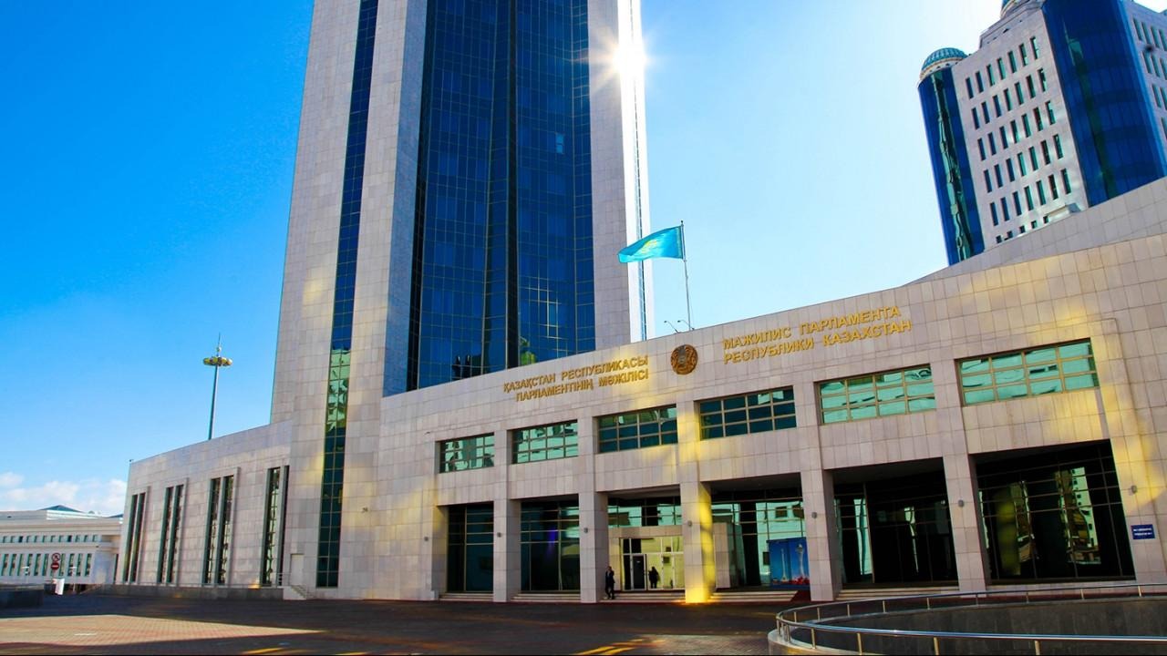 Мәжіліс жаңа заң жобаларын жұмысқа алды
