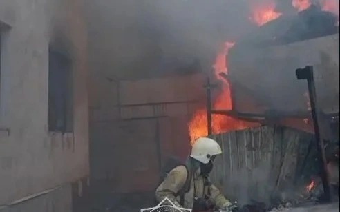 Астанада қонақүй өртеніп, 60 адам эвакуацияланды