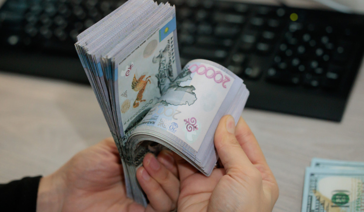Мемлекеттік қызметкерлердің жалақысы қашан көтеріледі