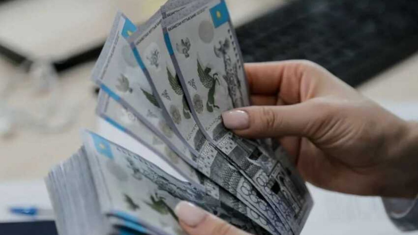 Түрмеде отырып басқарған: Шымкентте колледж арқылы қаржы жымқырған топ ұсталды