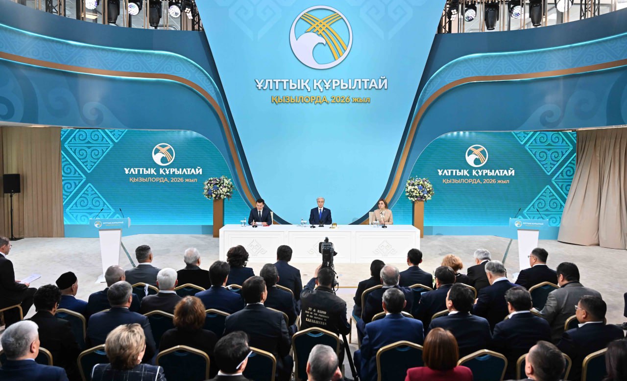 Президент қатысуымен Қызылордада Ұлттық құрылтай V отырысы басталды: қандай заңдар қабылданбақ?