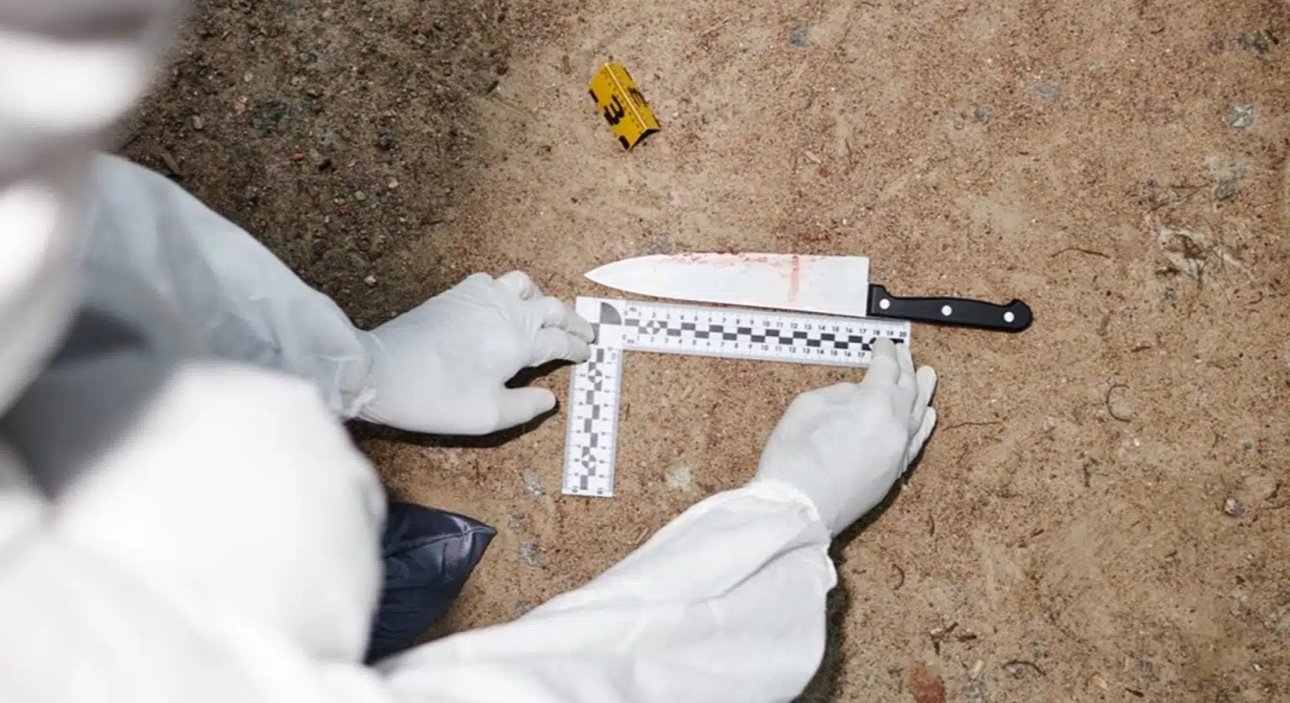 Жаңаөзенде 7 баланың анасын өлтіріп кетті: күйеуі күдікті деп танылды