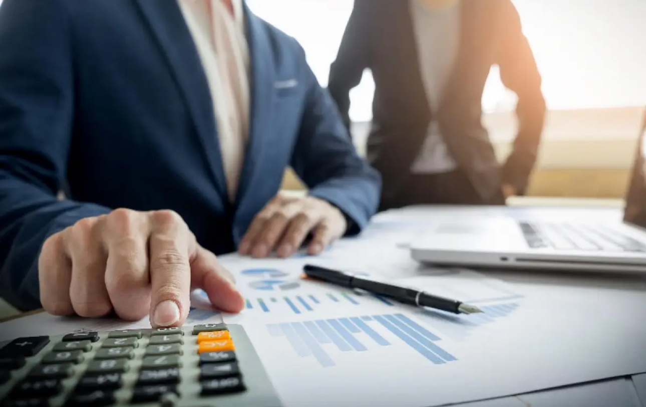 Үкіметтің жаңа түзетулері шағын кәсіпкерлерге тиімсіз болуы мүмкін: бизнеске қандай қауіп бар?