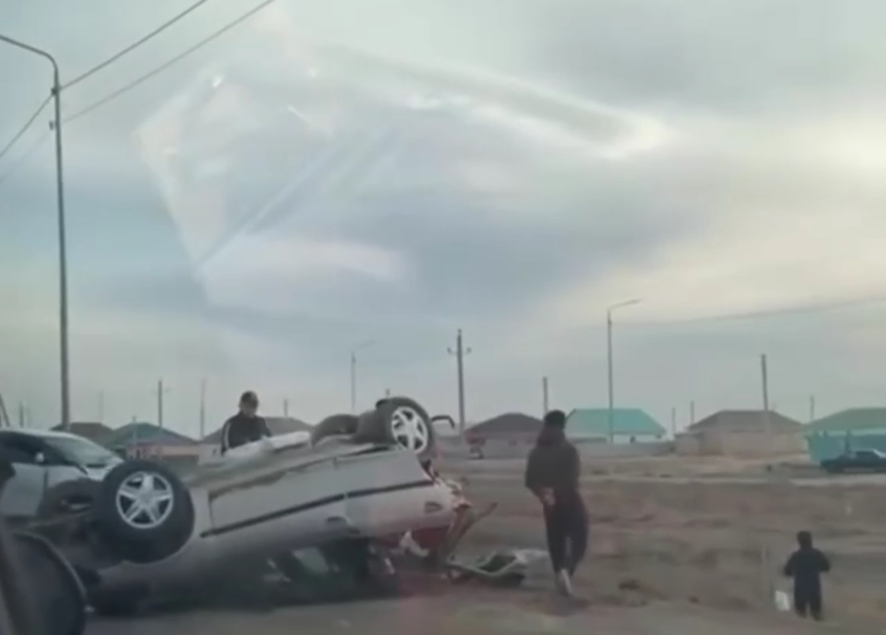 Атыраудағы жол апатынан екі сәби қаза тапты