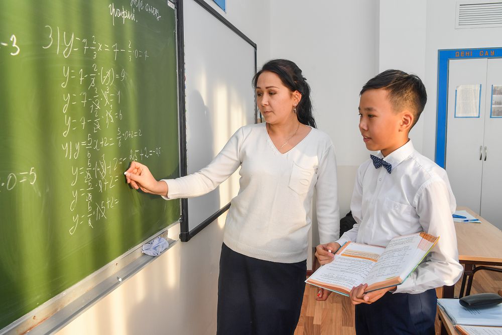 Енді педагогтер пәндік бағалау тестін тапсырмайтын болды 