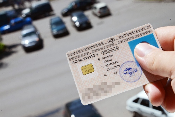 Жүргізуші куәлігін алу тәртібі қайта қаралды: енді не өзгереді?