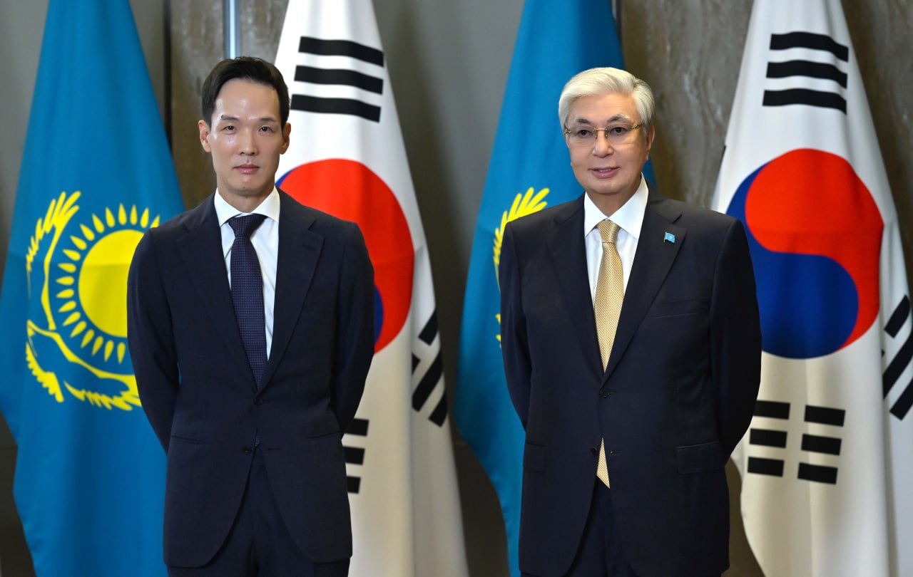 Президент Hanwha Group вице-төрағасы Ким Дон Вонды қабылдады