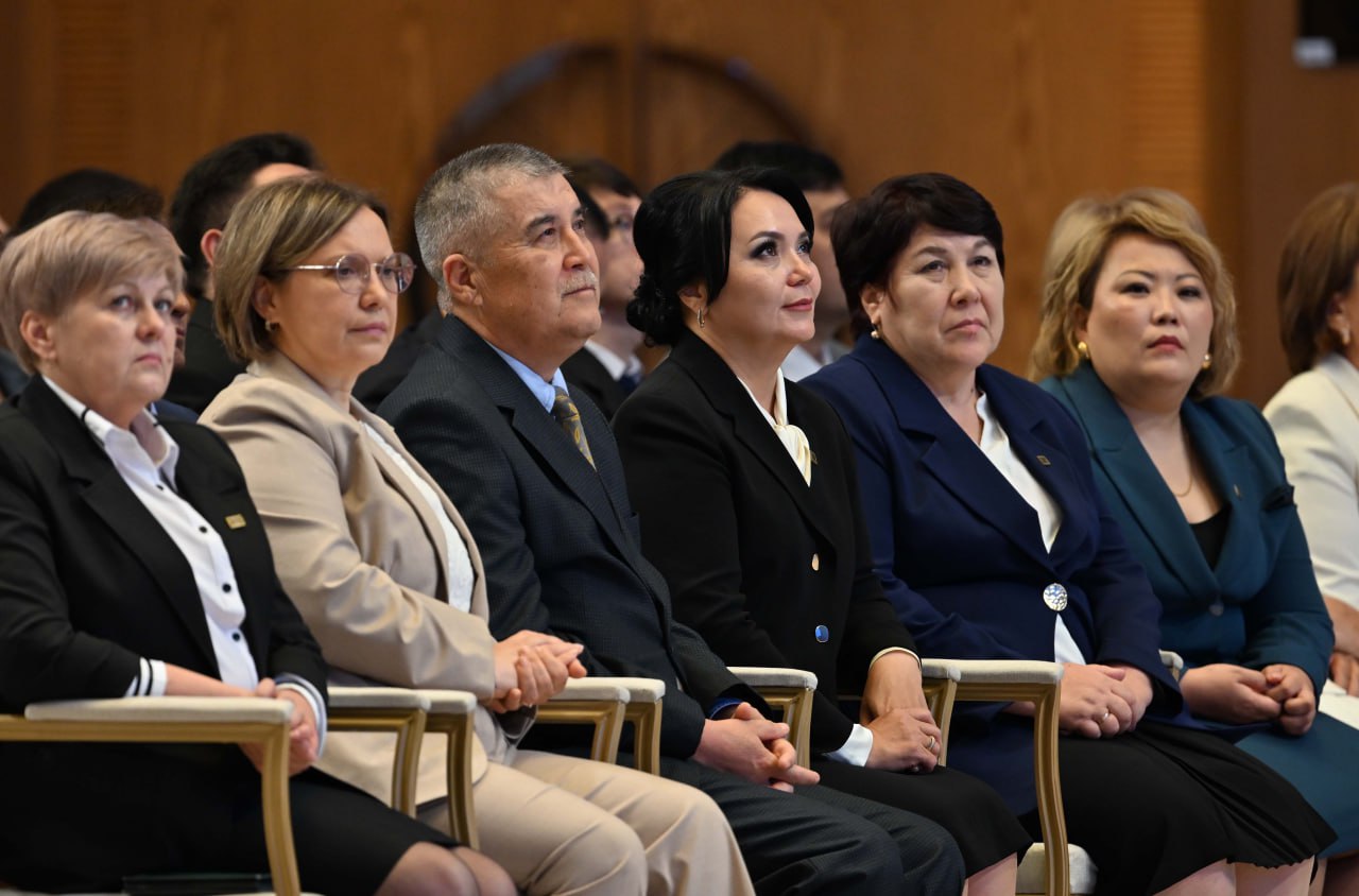 Президент: Соңғы төрт жылда ұстаздардың жалақысы екі есе өсті